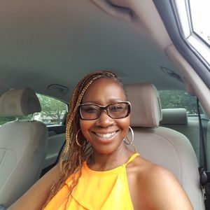 Meet your Posher, Debra